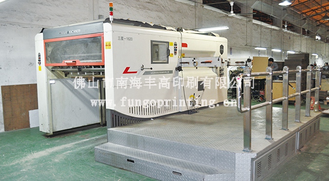 模切機(jī) 模切機(jī)